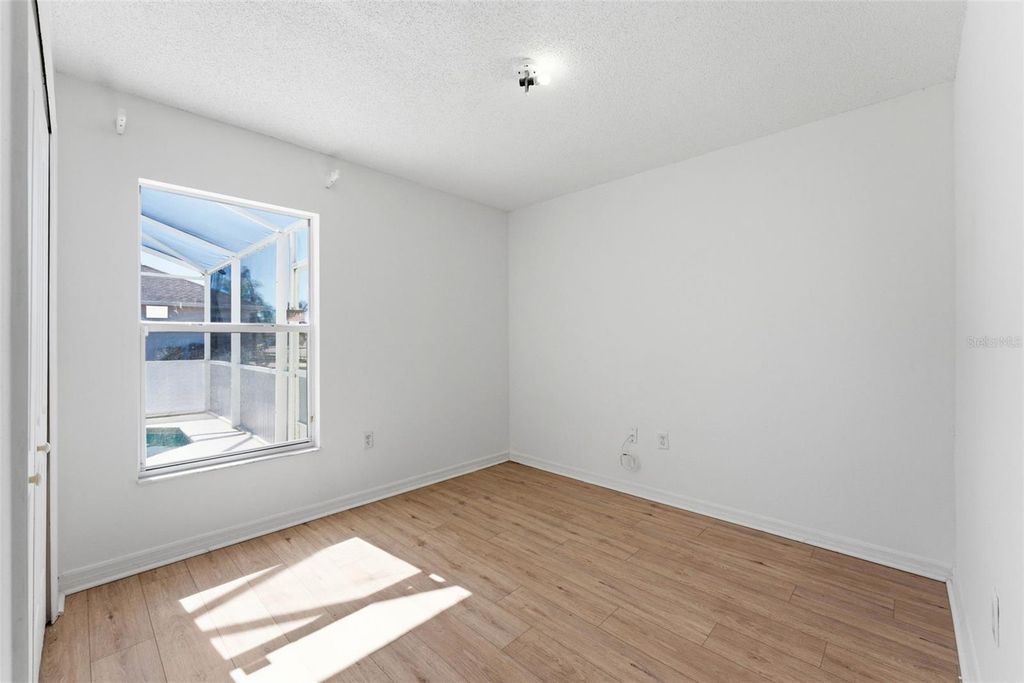 Image 34 of property listing at 1043 SOARING EAGLE LANE, Kissimmee, FL 34746