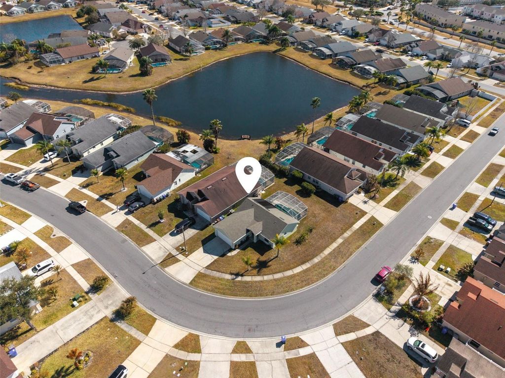 Image 52 of property listing at 1043 SOARING EAGLE LANE, Kissimmee, FL 34746