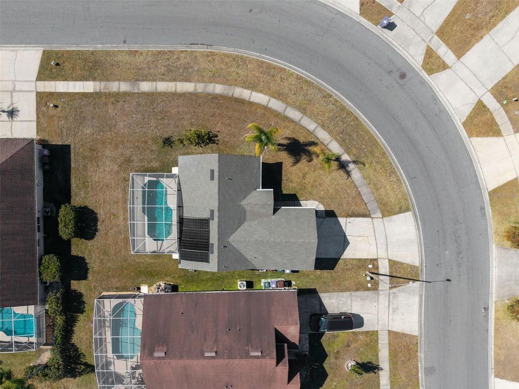 Image 54 of property listing at 1043 SOARING EAGLE LANE, Kissimmee, FL 34746