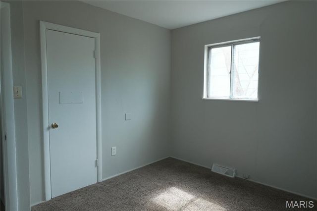 311 Green Street, East St Louis, IL 62206