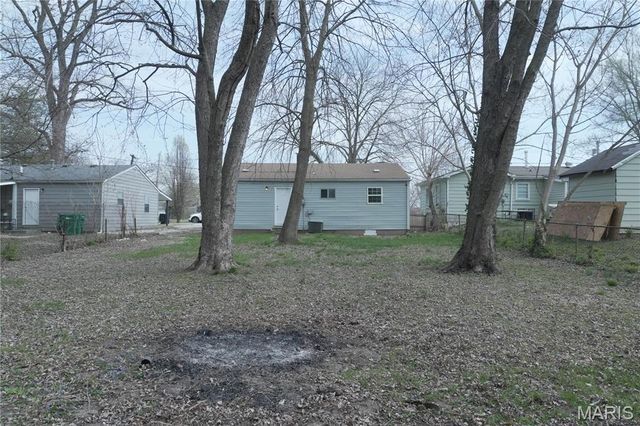 311 Green Street, East St Louis, IL 62206