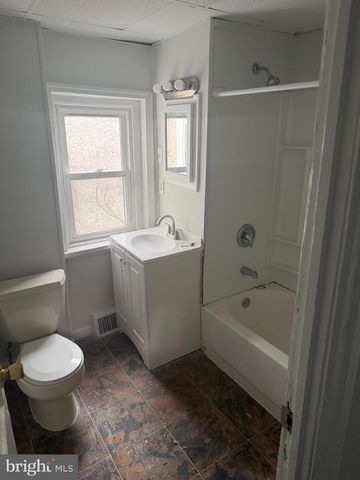 104 W ELM ST, Norristown, PA 19401