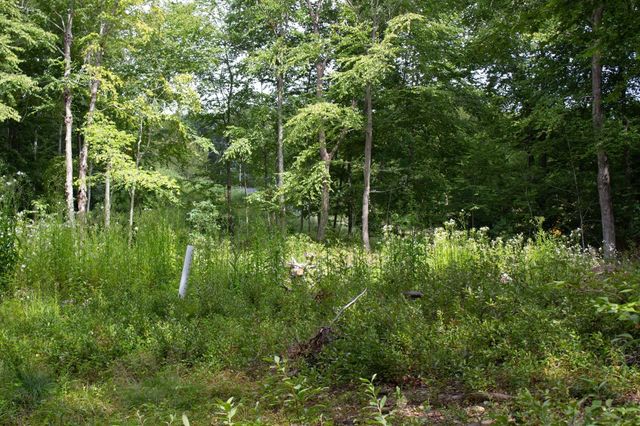 184 Bayview Ave, Berkley, MA 02779