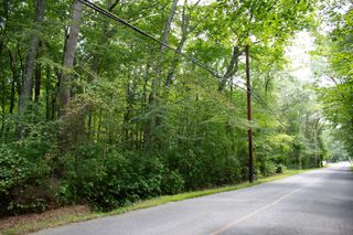 184 Bayview Ave, Berkley, MA 02779