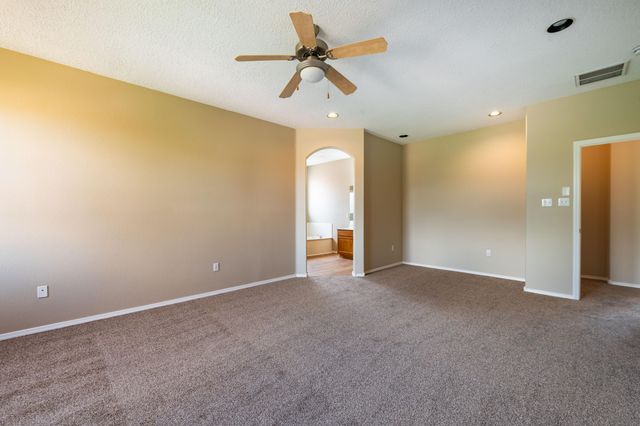 1608 Veridian Drive SE, Rio Rancho, NM 87124