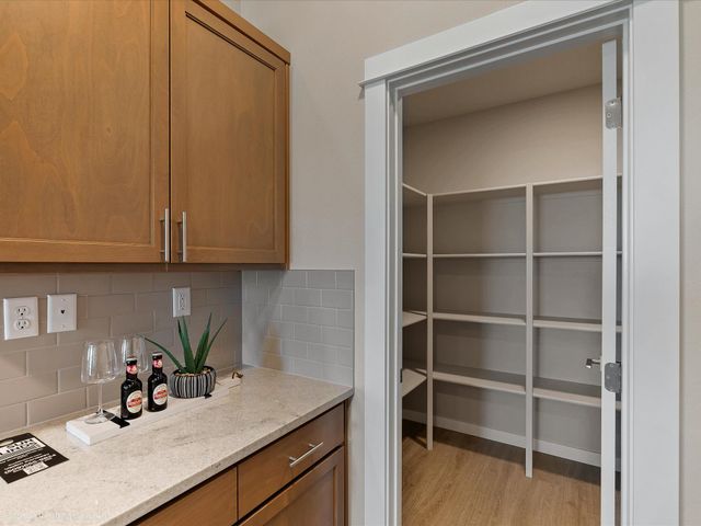 5341 N Sun Beam Ln, Spokane, WA 99217