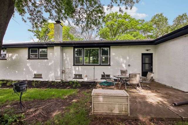 15725 New England Avenue, Tinley Park, IL 60477