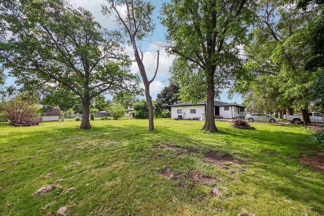 15725 New England Avenue, Tinley Park, IL 60477