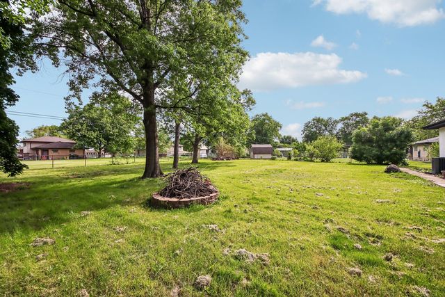 15725 New England Avenue, Tinley Park, IL 60477