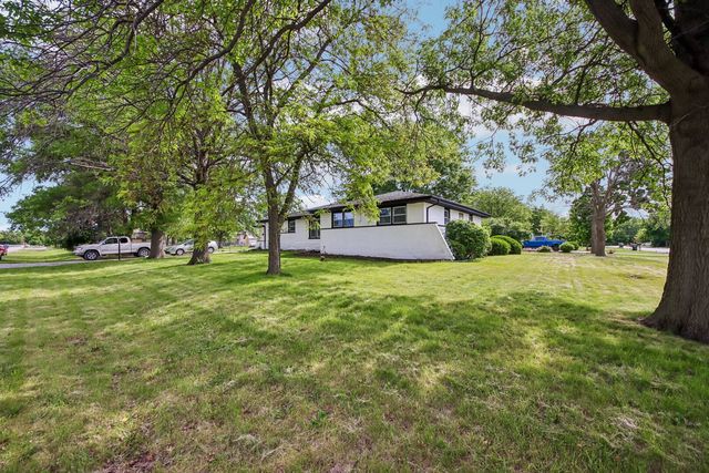 15725 New England Avenue, Tinley Park, IL 60477