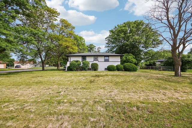 15725 New England Avenue, Tinley Park, IL 60477