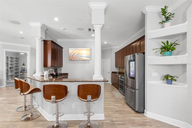 1502 RIVER COURT, Tarpon Springs, FL 34689