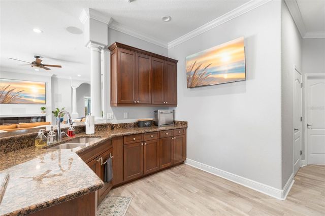 1502 RIVER COURT, Tarpon Springs, FL 34689