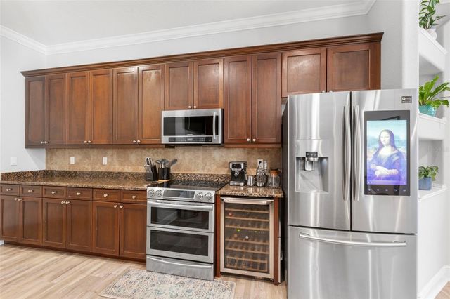 1502 RIVER COURT, Tarpon Springs, FL 34689