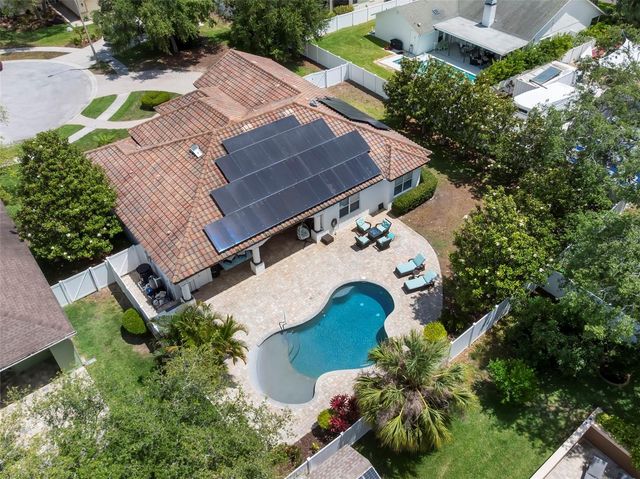 1502 RIVER COURT, Tarpon Springs, FL 34689