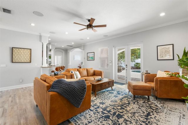 1502 RIVER COURT, Tarpon Springs, FL 34689