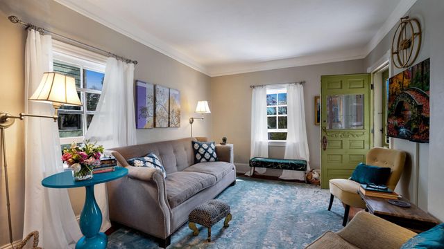51 HILLSIDE AVE, Doylestown, PA 18901