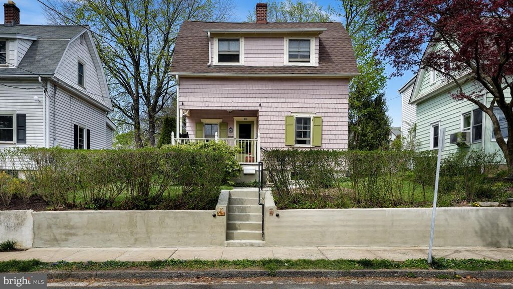 51 HILLSIDE AVE, Doylestown, PA 18901
