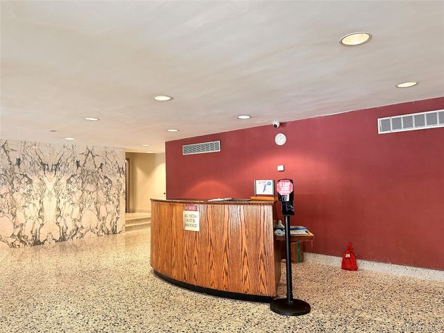142-05 Roosevelt Avenue 519, Flushing, NY 11354