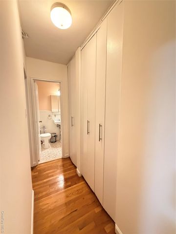 142-05 Roosevelt Avenue 519, Flushing, NY 11354
