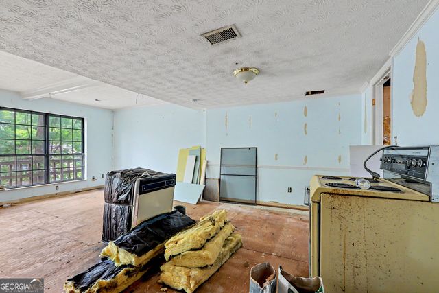 6435 Woodstone Terrace, Morrow, GA 30260