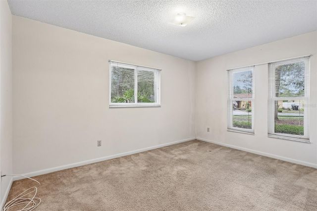 2522 LESTON COURT, Orlando, FL 32817