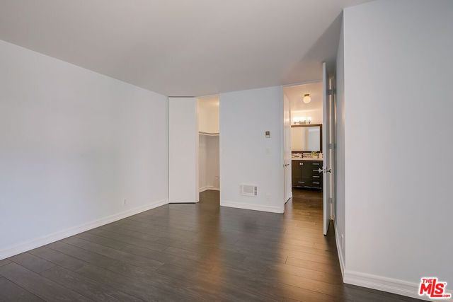 5950 Canterbury Drive C210, Culver City, CA 90230