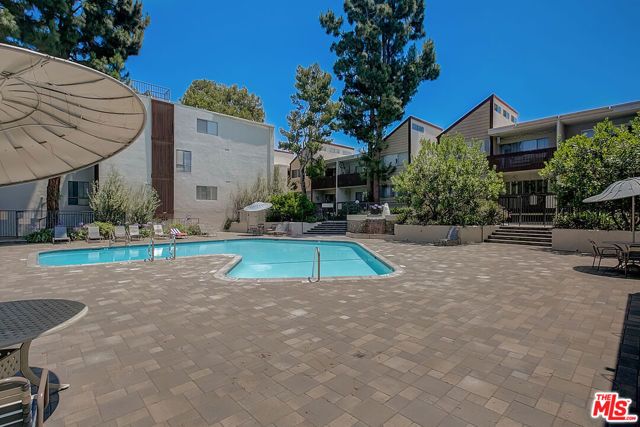 5950 Canterbury Drive C210, Culver City, CA 90230