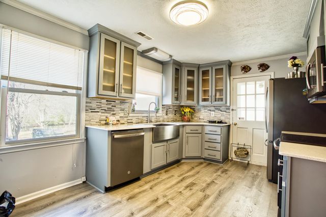 1016 Gravelley Gulley Circle, Conway, SC 29526