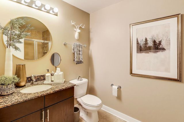 320 E 21ST Street 501, Chicago, IL 60616