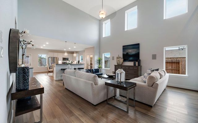 760 Red Mulberry Street, La Marque, TX 77568