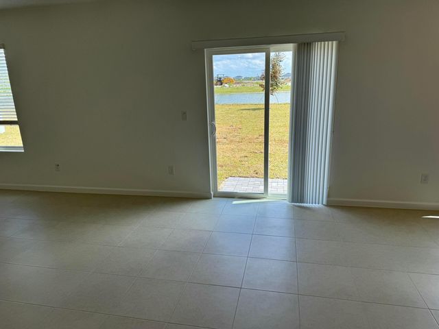 10856 NW Everbreeze Drive, Port St. Lucie, Port St Lucie, FL 34987