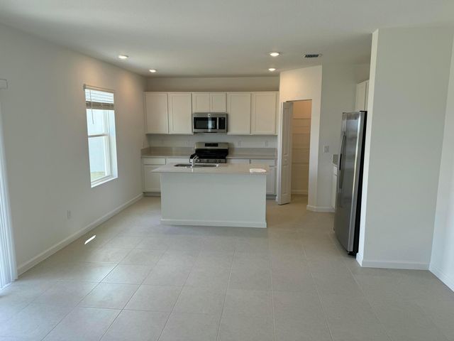 10856 NW Everbreeze Drive, Port St. Lucie, Port St Lucie, FL 34987