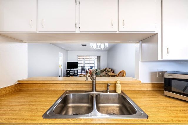 5197 SILENT LOOP 224, New Port Richey, FL 34652