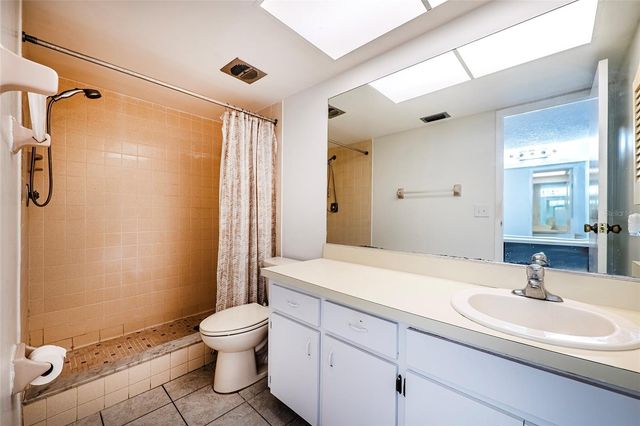 5197 SILENT LOOP 224, New Port Richey, FL 34652