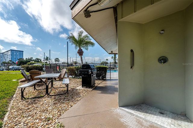 5197 SILENT LOOP 224, New Port Richey, FL 34652