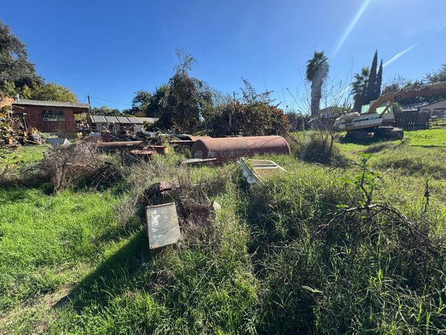 2547 Parkdale Dr, Modesto, CA 95358