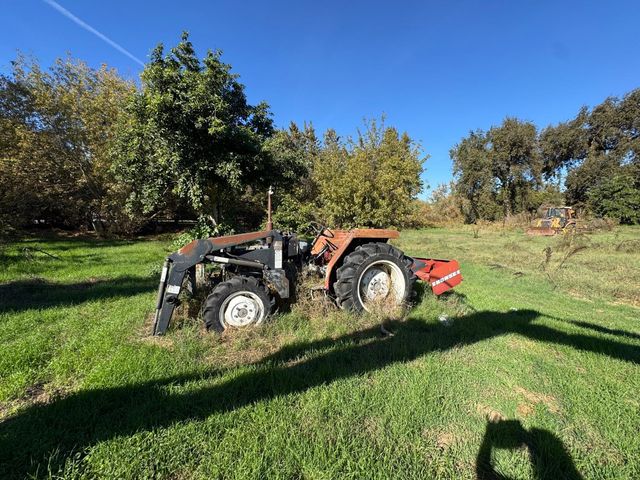 2547 Parkdale Dr, Modesto, CA 95358