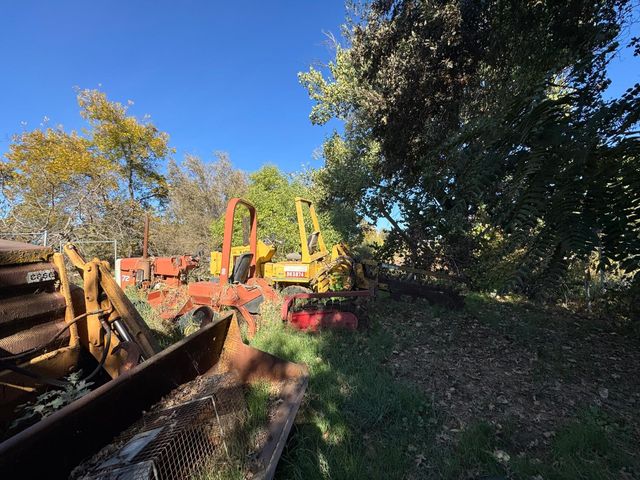 2547 Parkdale Dr, Modesto, CA 95358