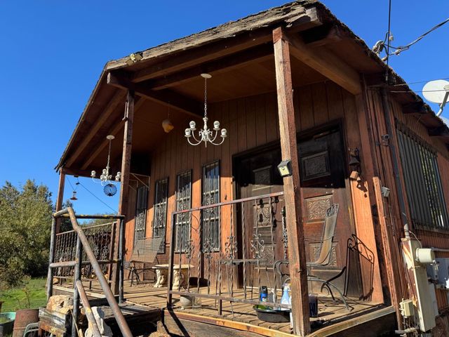 2547 Parkdale Dr, Modesto, CA 95358