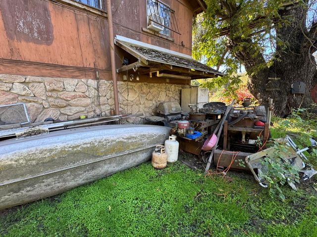 2547 Parkdale Dr, Modesto, CA 95358