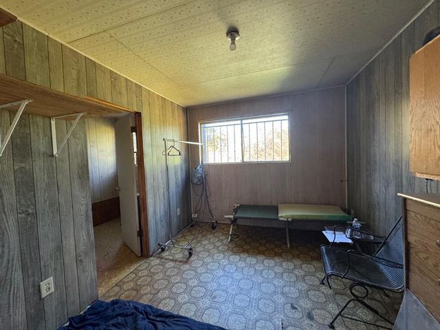 2547 Parkdale Dr, Modesto, CA 95358