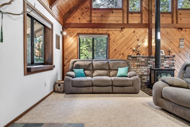 2316 Pamela Ct, Arnold, CA 95223