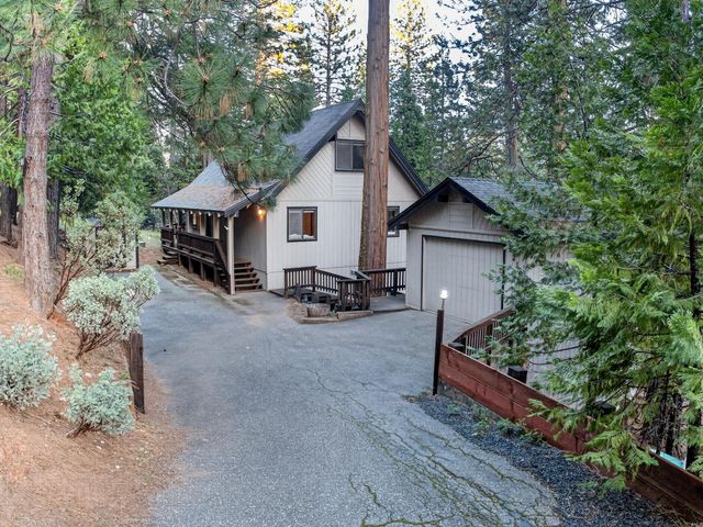 2316 Pamela Ct, Arnold, CA 95223