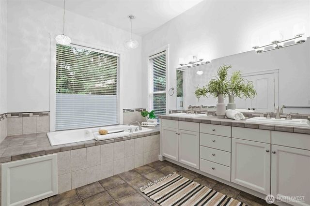 3712 NE 131st Street, Vancouver, WA 98686