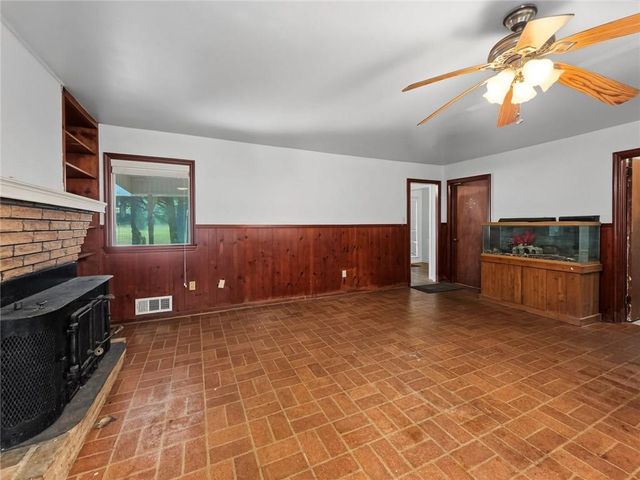 675 Holly Drive, Gainesville, GA 30501