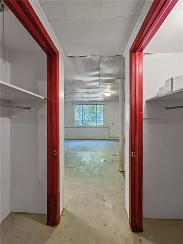 675 Holly Drive, Gainesville, GA 30501