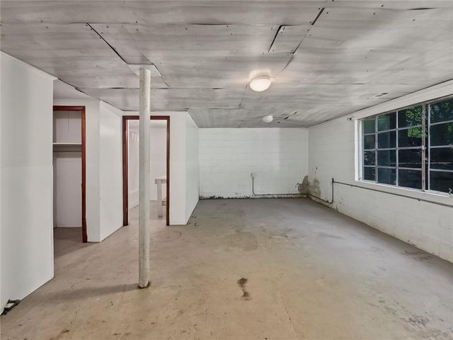 675 Holly Drive, Gainesville, GA 30501