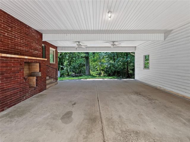 675 Holly Drive, Gainesville, GA 30501