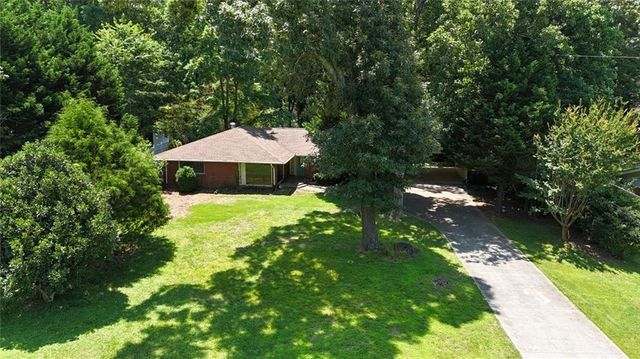 675 Holly Drive, Gainesville, GA 30501